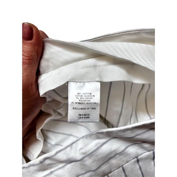 BcBG white pinstriped pants size 4 - Picture 9 of 11